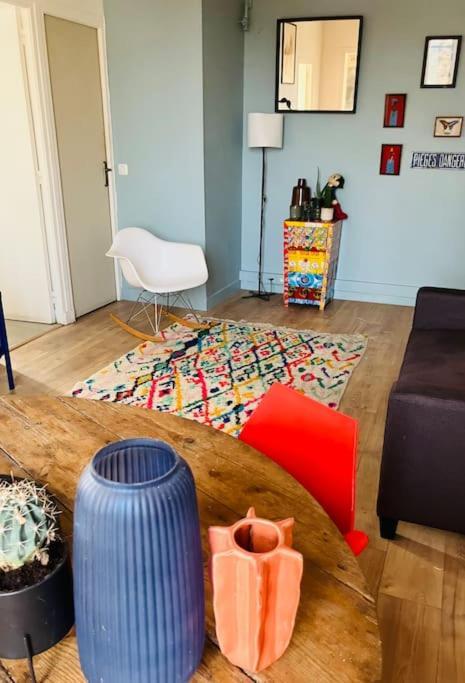 The Artist'S Apartment Near The Metro แซงต์-เดอนี ภายนอก รูปภาพ